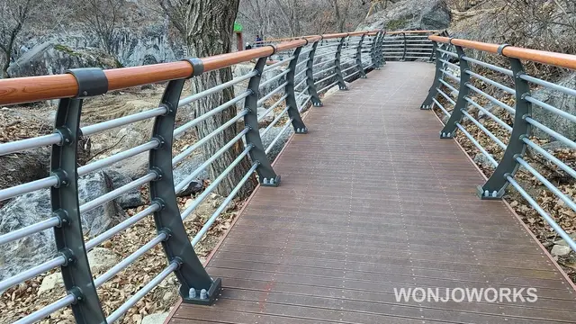 가드레일 시공 사례 2